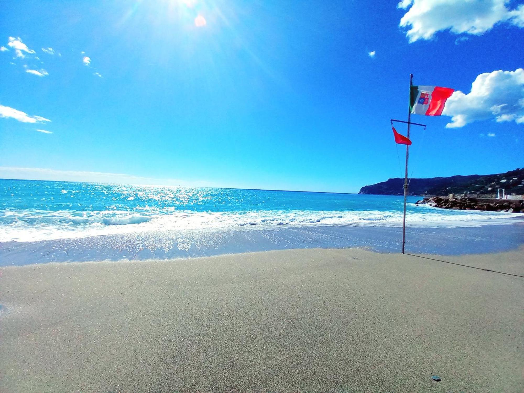 Ferienwohnung Sweet Sea View Savona Exterior foto